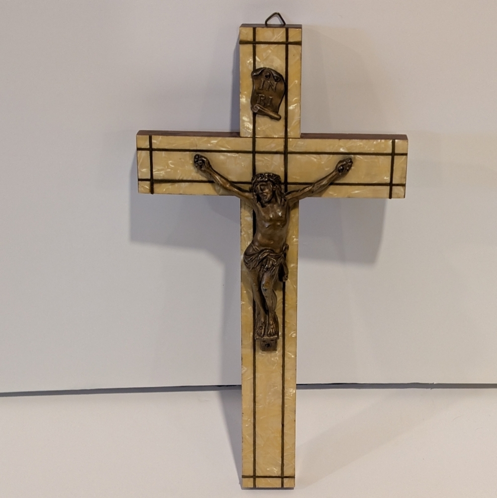 Vintage Wood And Mother Of Pearl Crucifix Cross 50's